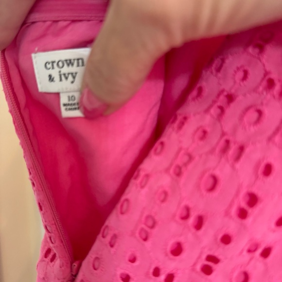 Crown and Ivy Pink Eyelet Sundress Barbiecore Size 10 Summer Silicone strips - Picture 7 of 8